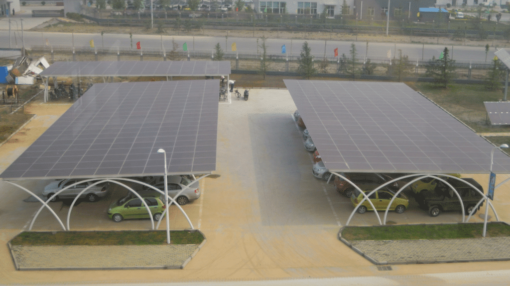 découvrez les nombreux avantages du carport double photovoltaïque : protection optimale de vos véhicules, production d'énergie solaire, réduction des factures d'électricité et valorisation de votre propriété. adoptez une solution écologique et économique tout en préservant l'esthétique de votre espace extérieur.