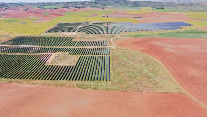 découvrez cee pv, une solution innovante pour optimiser l'énergie solaire et réduire vos factures d'électricité. informez-vous sur les avantages des certificats d'économies d'énergie et comment le photovoltaïque peut transformer votre consommation énergétique.