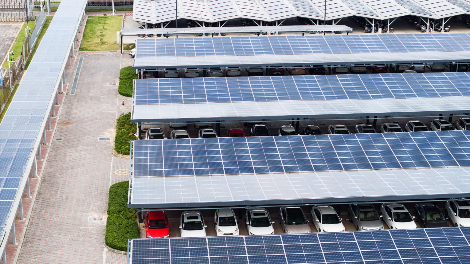 découvrez tout sur les coûts photovoltaïques : analysez les investissements initiaux, les économies potentielles, et les performances des systèmes solaires pour optimiser votre transition énergétique.