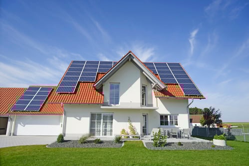 découvrez tout ce qu'il faut savoir sur la déclaration photovoltaïque, un processus essentiel pour profiter pleinement de vos installations solaires. apprenez les étapes à suivre, les documents nécessaires et les avantages de cette démarche pour optimiser votre production d'énergie renouvelable.
