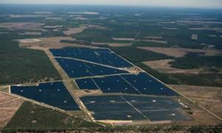 découvrez edf pv, votre solution pour l'énergie solaire. optimisez votre consommation d'électricité tout en réduisant votre empreinte carbone grâce à des panneaux photovoltaïques performants et durables. informez-vous sur nos offres et bénéficiez d'une transition énergétique avantageuse.