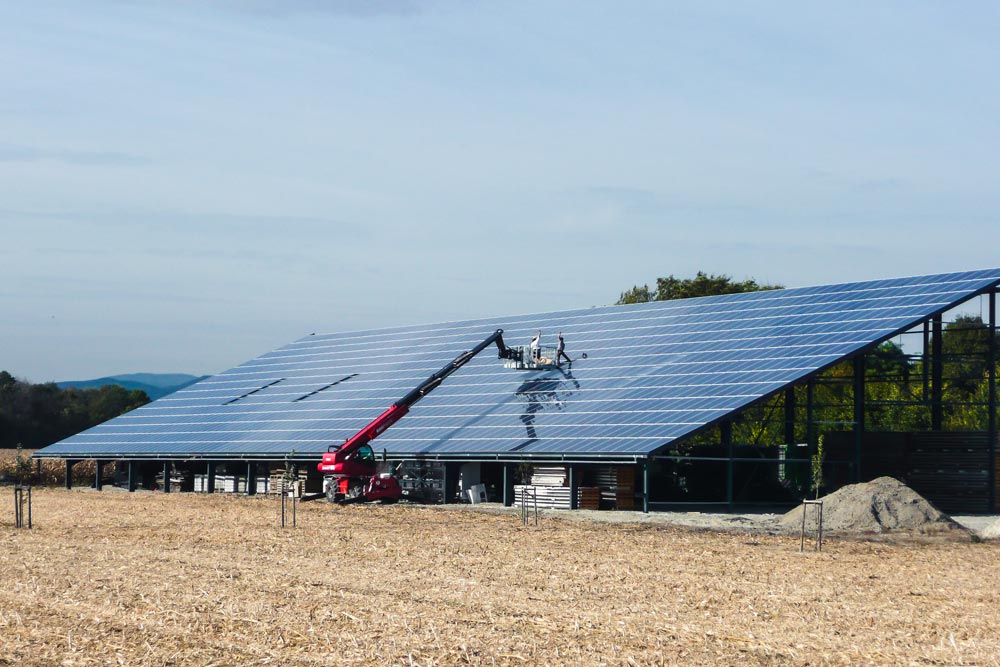 explorez nos solutions de financement solaire gratuit et transformez votre propriété en une source d'énergie renouvelable sans aucun coût initial. profitez d'économies sur vos factures d'électricité tout en contribuant à un avenir durable !