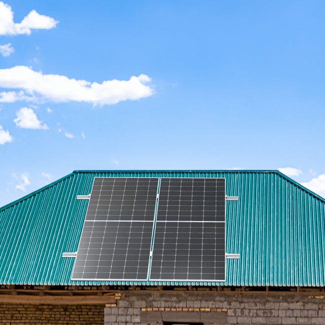 découvrez nos solutions de fixation photovoltaïque pour optimiser l'installation de panneaux solaires. profitez d'un montage simple et sécurisé, adapté à tous types de toitures et d'environnements. augmentez l'efficacité de votre système solaire avec nos équipements de qualité.