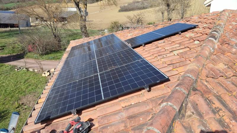 découvrez les causes et solutions à la fuite photovoltaïque. apprenez à identifier et résoudre les problèmes liés à l'étanchéité de vos panneaux solaires pour assurer leur efficacité et longévité.