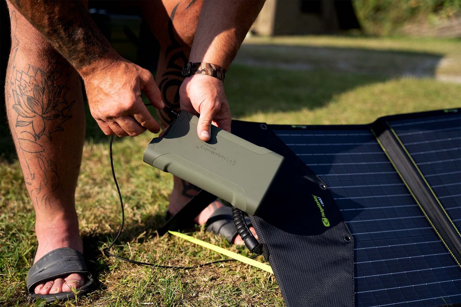 découvrez notre magasin solaire, votre destination privilégiée pour des solutions d'énergie renouvelable. profitez d'un large choix de panneaux solaires, d'accessoires et de conseils d'experts pour passer à une énergie verte et durable. réalisez des économies tout en préservant l'environnement.