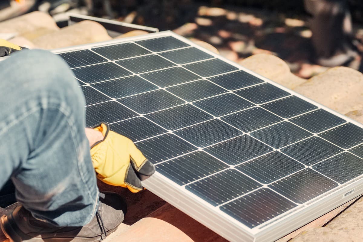 découvrez comment identifier et résoudre les problèmes liés aux panneaux photovoltaïques. notre guide complet vous aide à comprendre les pannes courantes, leurs causes et les solutions pour optimiser le rendement de votre installation solaire.