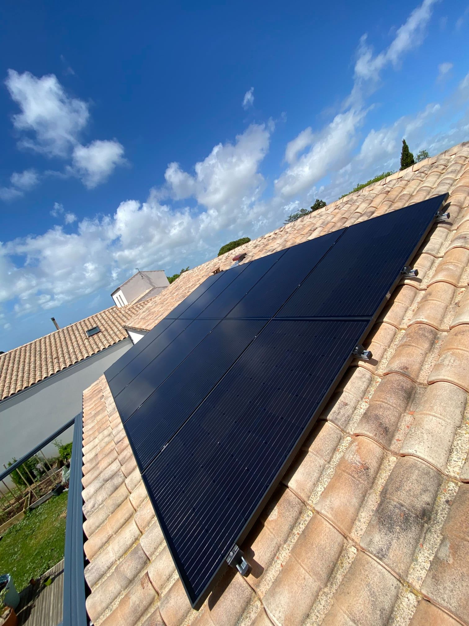 découvrez les panneaux photovoltaïques à limoges : une solution écologique et économique pour produire votre propre énergie solaire. informez-vous sur les avantages, les installations et les aides disponibles pour réussir votre transition énergétique.