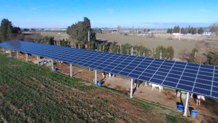 découvrez les meilleurs panneaux photovoltaïques à montpellier pour optimiser votre production d'énergie solaire. profitez d'économies sur votre facture d'électricité et contribuez à un avenir durable grâce à des solutions adaptées à vos besoins.