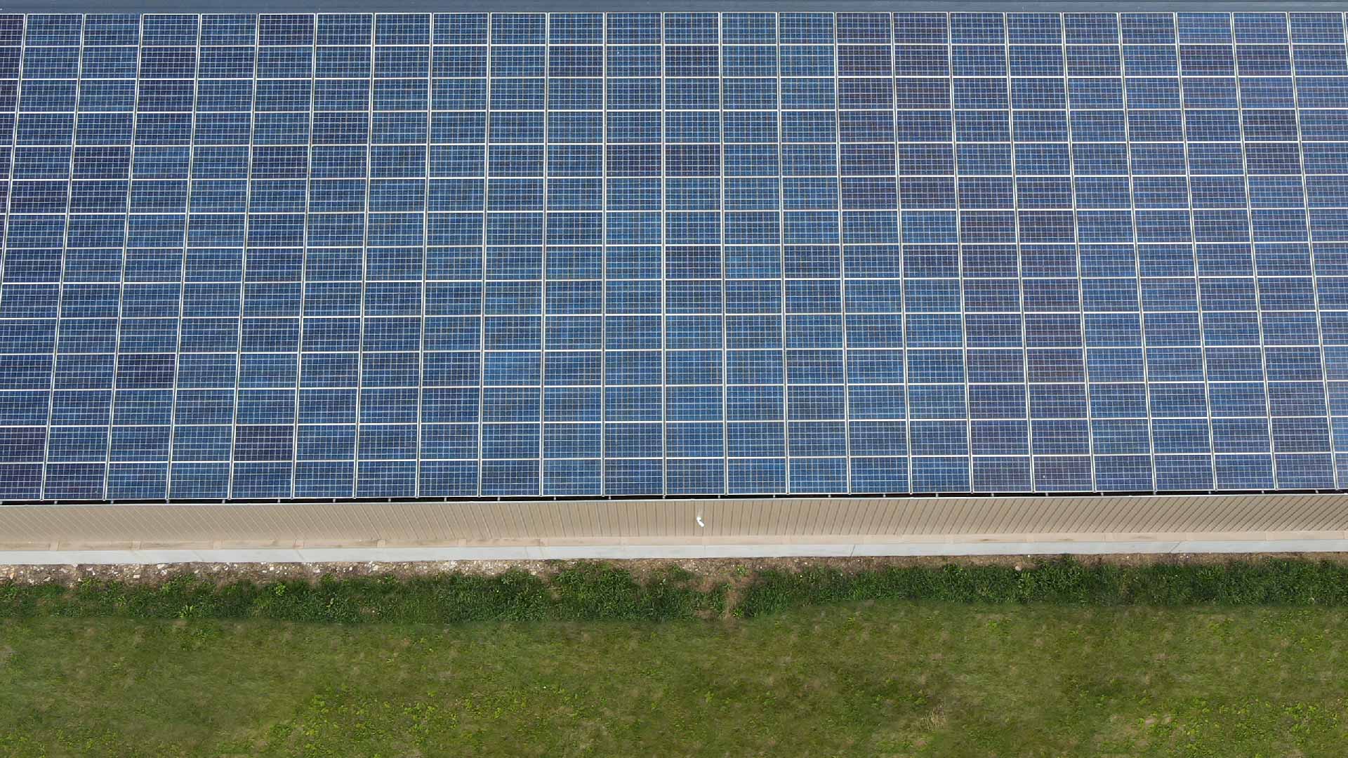 découvrez nos panneaux photovoltaïques à reims, des solutions écologiques et économiques pour produire votre propre électricité. profitez d'une énergie renouvelable tout en réduisant vos factures d'énergie.