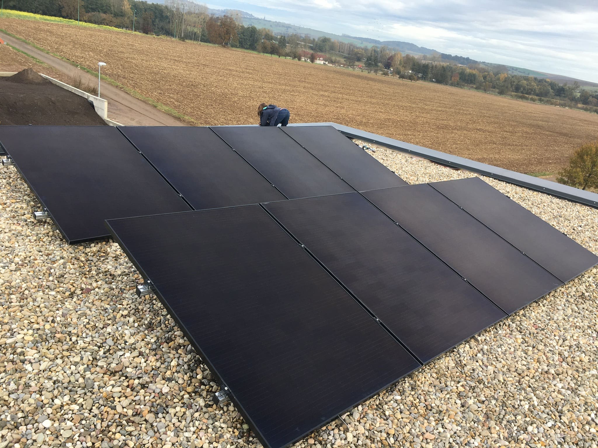 découvrez les panneaux photovoltaïques à strasbourg, une solution durable et économique pour votre production d'électricité. profitez des énergies renouvelables et réduisez votre empreinte carbone tout en réalisant des économies sur vos factures d'énergie.