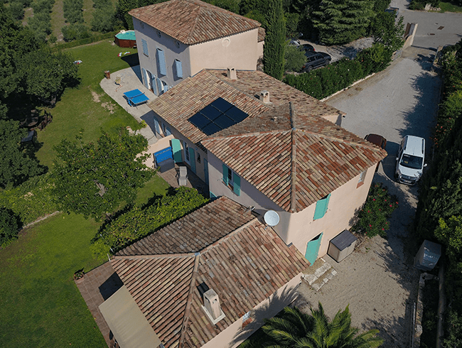 découvrez les avantages des panneaux solaires à aix : une solution écologique et économique pour produire votre propre énergie. informez-vous sur les options disponibles, les aides financières et les installations pour profiter d'une énergie solaire durable.