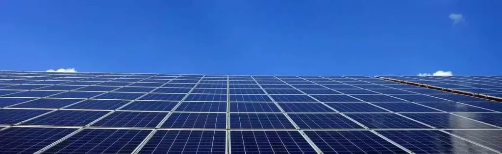 découvrez les solutions de panneaux solaires à aix pour réduire votre facture d'énergie et contribuer à la protection de l'environnement. profitez d'une installation de qualité et d'un accompagnement personnalisé.
