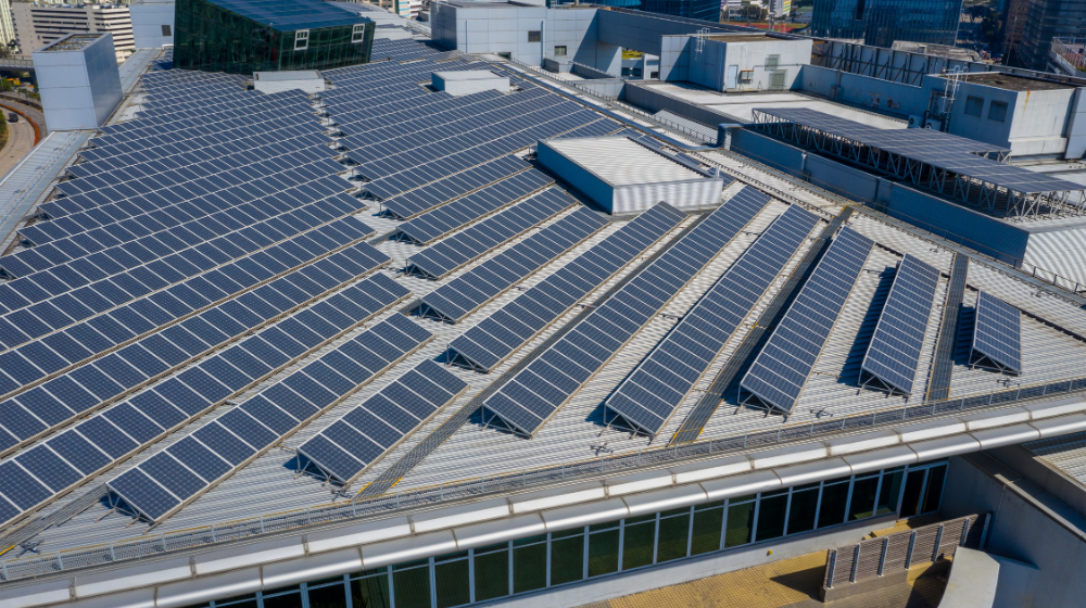 découvrez comment les panneaux solaires peuvent transformer la copropriété en une source d'énergie renouvelable. bénéficiez d'économies sur vos factures d'électricité tout en contribuant à la protection de l'environnement.