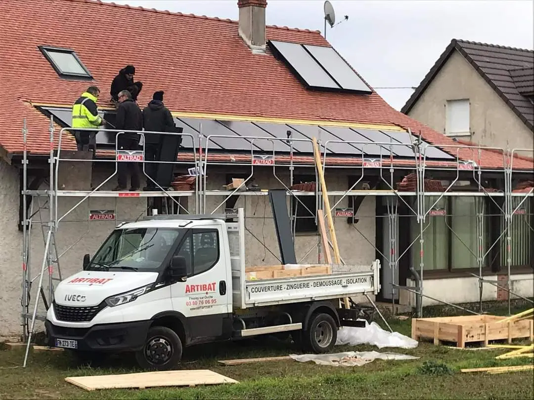 découvrez nos solutions de panneaux solaires à dijon, spécialement conçues pour maximiser votre indépendance énergétique tout en réduisant vos factures d'électricité. profitez des énergies renouvelables et devenez acteur de la transition écologique grâce à nos installations sur mesure et des conseils d'experts.