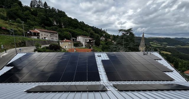 découvrez les solutions d'énergie solaire à saint-étienne ! profitez de nos panneaux solaires performants pour réduire votre facture d'électricité et contribuer à la protection de l'environnement. contactez-nous pour un devis personnalisé.