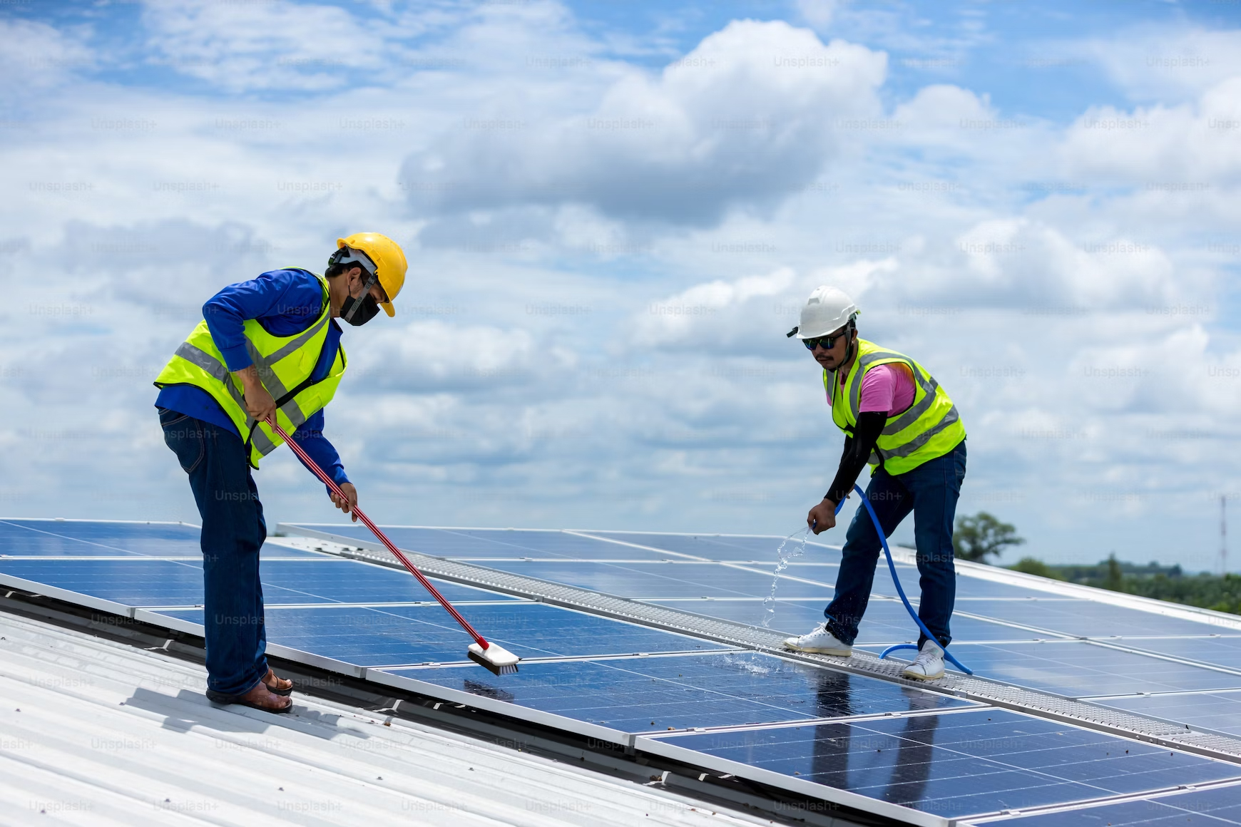 découvrez les avantages des panneaux photovoltaïques pour produire une énergie propre et renouvelable. optimisez votre consommation d'énergie tout en réduisant votre empreinte carbone grâce à cette solution durable et économique.