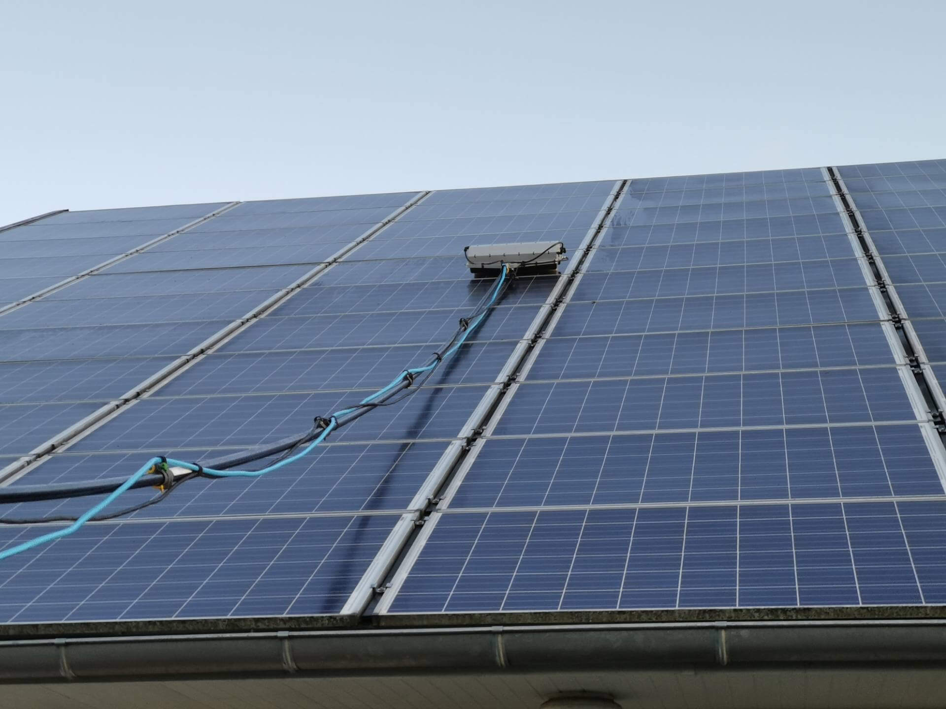 découvrez les avantages des panneaux photovoltaïques pour produire une énergie propre et renouvelable. optimisez votre consommation d'énergie tout en réduisant votre empreinte carbone grâce à des solutions innovantes et durables.