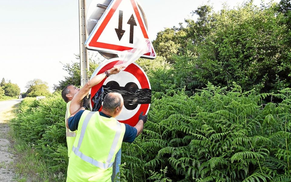 découvrez les meilleurs panneaux à quimper pour vos projets d'affichage et de signalisation. explorez nos solutions personnalisées et de haute qualité pour répondre à tous vos besoins en communication visuelle.