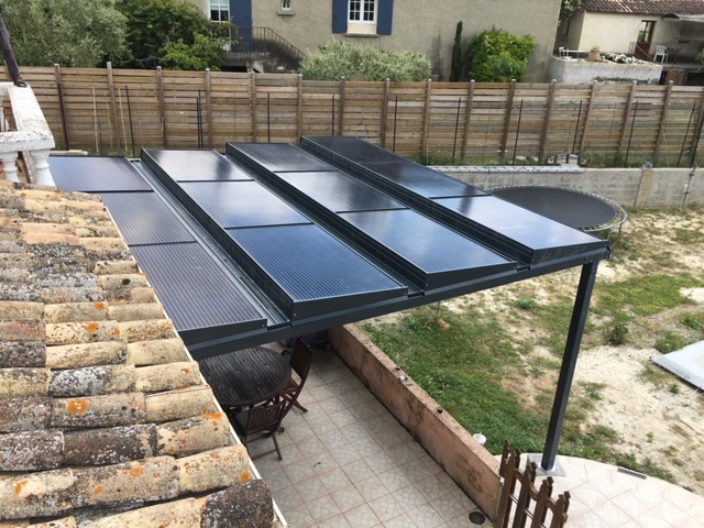 découvrez comment intégrer des panneaux solaires sur votre pergola pour optimiser l'espace extérieur tout en produisant de l'énergie renouvelable. économisez sur vos factures d'électricité et embellissez votre jardin avec une solution esthétique et écologique.