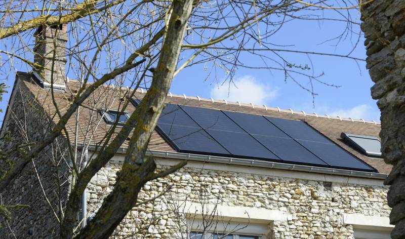 découvrez les meilleures options de panneaux solaires à rouen pour une énergie renouvelable et économique. profitez d'installations de qualité, de conseils personnalisés et d'aides à la transition énergétique pour améliorer votre éco-responsabilité tout en réduisant vos factures d'électricité.