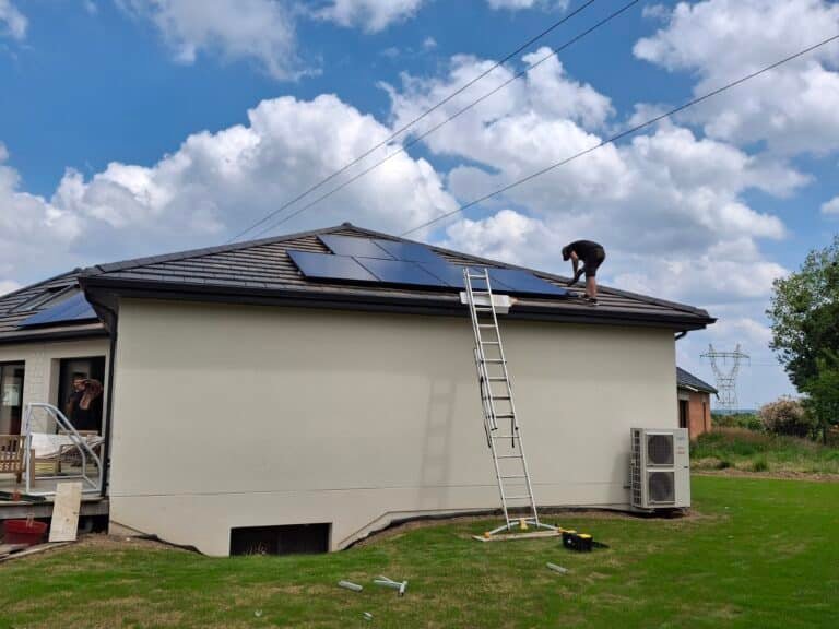 découvrez les panneaux solaires à verlaine, une solution écologique et économique pour produire votre propre énergie. profitez d'une installation de qualité, d'un accompagnement personnalisé et réduisez votre empreinte carbone tout en réalisant des économies sur votre facture d'électricité.