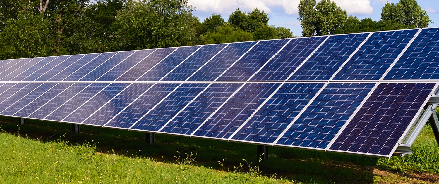 découvrez le photovoltaïque, une solution énergétique durable et écologique qui transforme la lumière du soleil en électricité. apprenez comment cette technologie peut réduire vos factures d'énergie et contribuer à la préservation de l'environnement. explorez les avantages, les installations et les innovations du secteur du photovoltaïque.