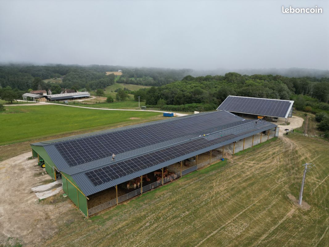 découvrez le photovoltaïque 71 : explorez les solutions solaires innovantes et durables pour produire votre propre électricité. profitez des avantages écologiques et économiques du photovoltaïque en saône-et-loire.