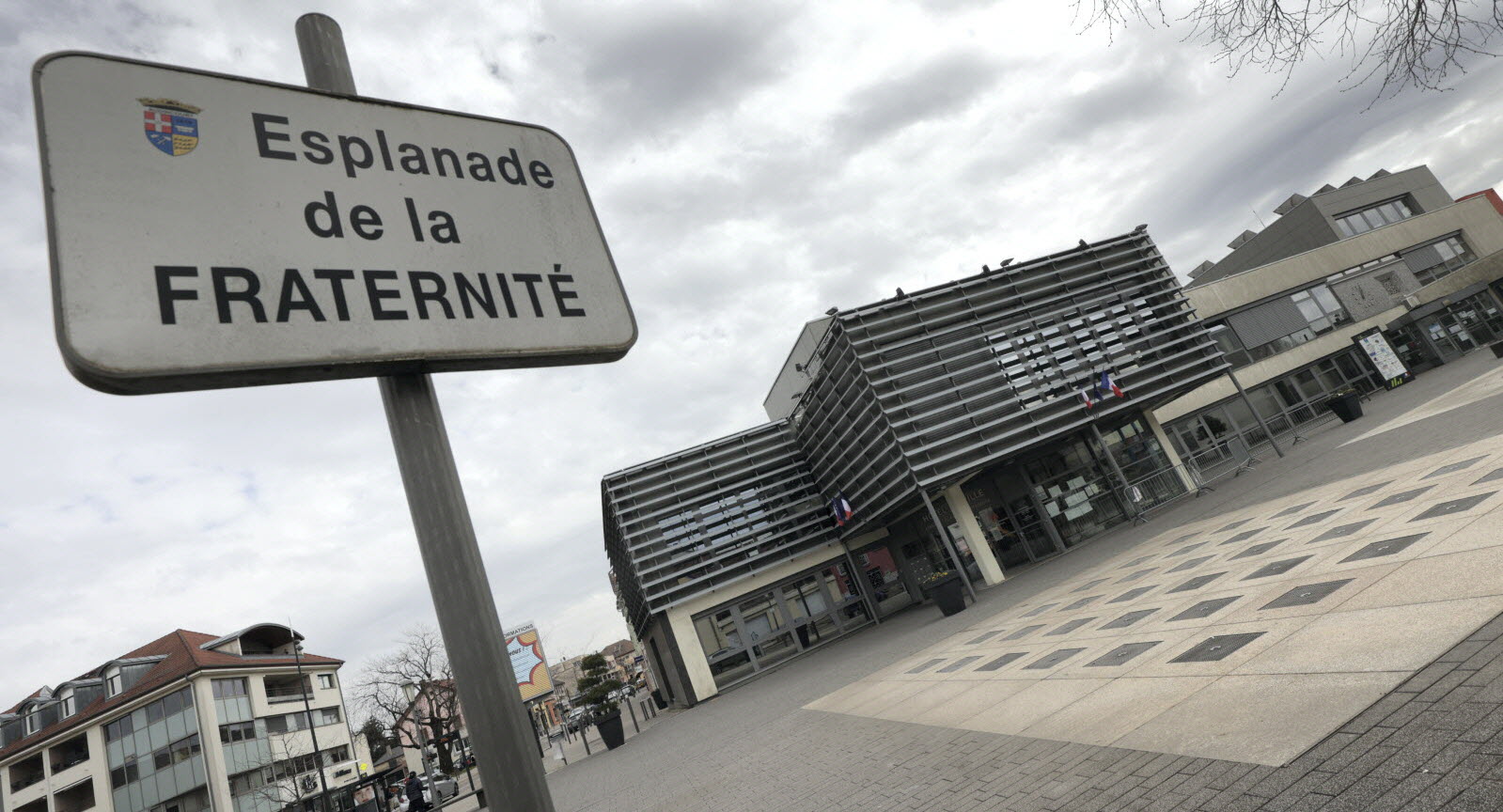 découvrez des solutions photovoltaïques à audincourt pour produire votre propre électricité verte. bénéficiez d'une expertise locale et de conseils sur l'installation de panneaux solaires, tout en réduisant votre empreinte carbone et vos factures d'énergie.