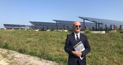 découvrez les solutions photovoltaïques à caen pour transformer l'énergie solaire en électricité. optimisez votre consommation énergétique et réduisez votre empreinte carbone grâce à des installations adaptées à vos besoins.