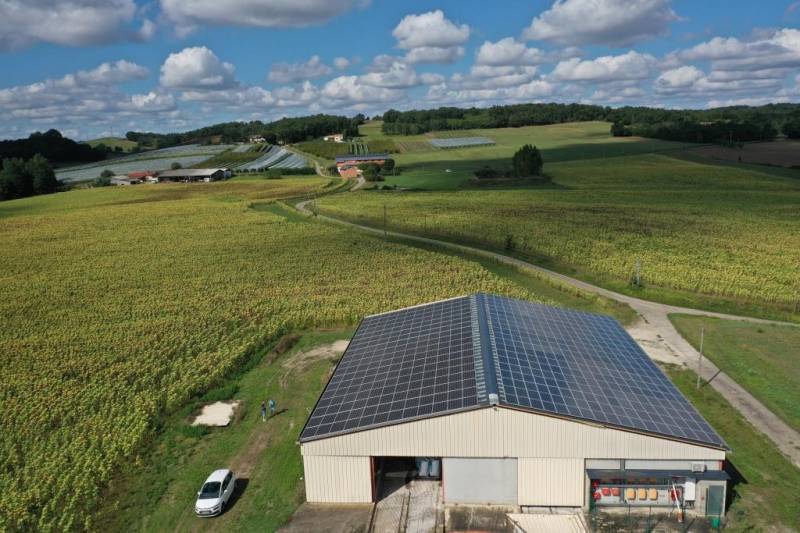 découvrez les solutions photovoltaïques à lyon : profitez d'une énergie renouvelable, économisez sur vos factures et contribuez à la protection de l'environnement grâce à des installations solaires adaptées à vos besoins.