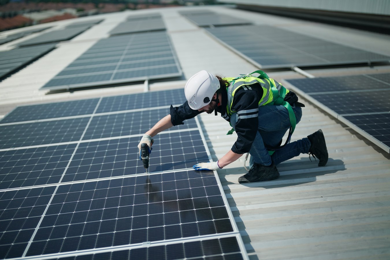 découvrez les solutions photovoltaïques à vesoul pour optimiser votre consommation d'énergie et réduire votre empreinte carbone. profitez des avantages des panneaux solaires avec des experts locaux qui vous accompagnent dans votre transition énergétique.