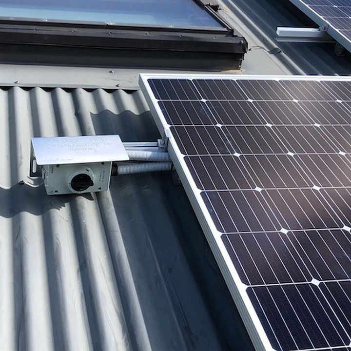 découvrez nos panneaux photovoltaïques de 9kw, une solution efficace et écologique pour produire votre propre électricité. optez pour une énergie renouvelable et réduisez vos factures d'énergie tout en contribuant à la protection de l'environnement.