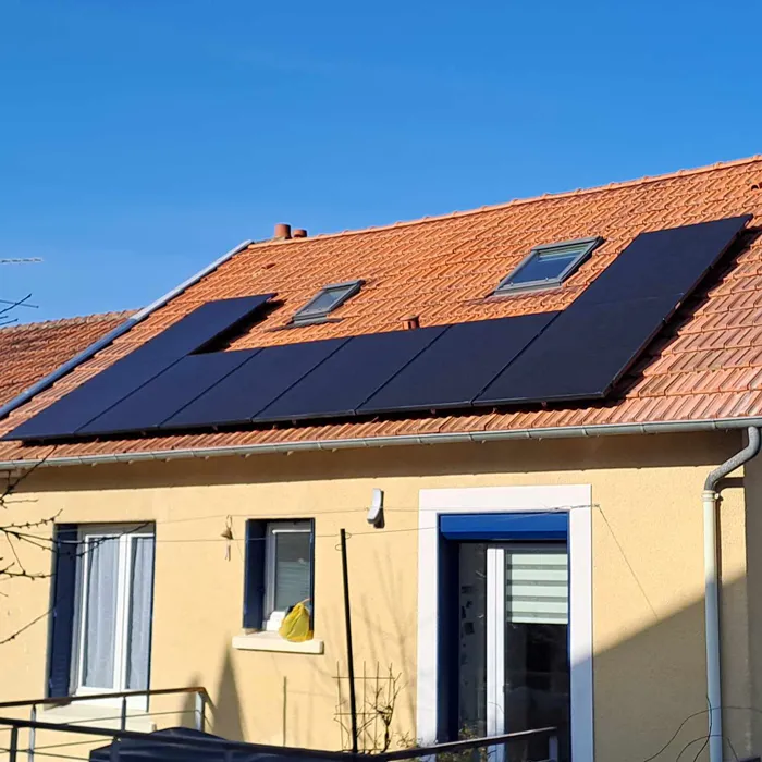 découvrez les solutions photovoltaïques à limoges ! profitez d'énergies renouvelables pour réduire votre facture d'électricité et contribuer à un avenir durable. bénéficiez d'installations sur mesure et d'un accompagnement professionnel pour un projet réussi.
