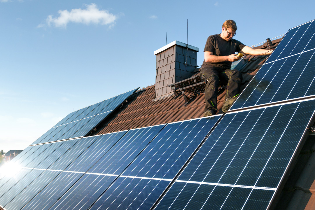 découvrez les solutions photovoltaïques à rouen pour optimiser votre consommation d'énergie et réduire votre empreinte carbone. profitez des avantages de l'énergie solaire et transformez votre toiture en une source d'énergie renouvelable.