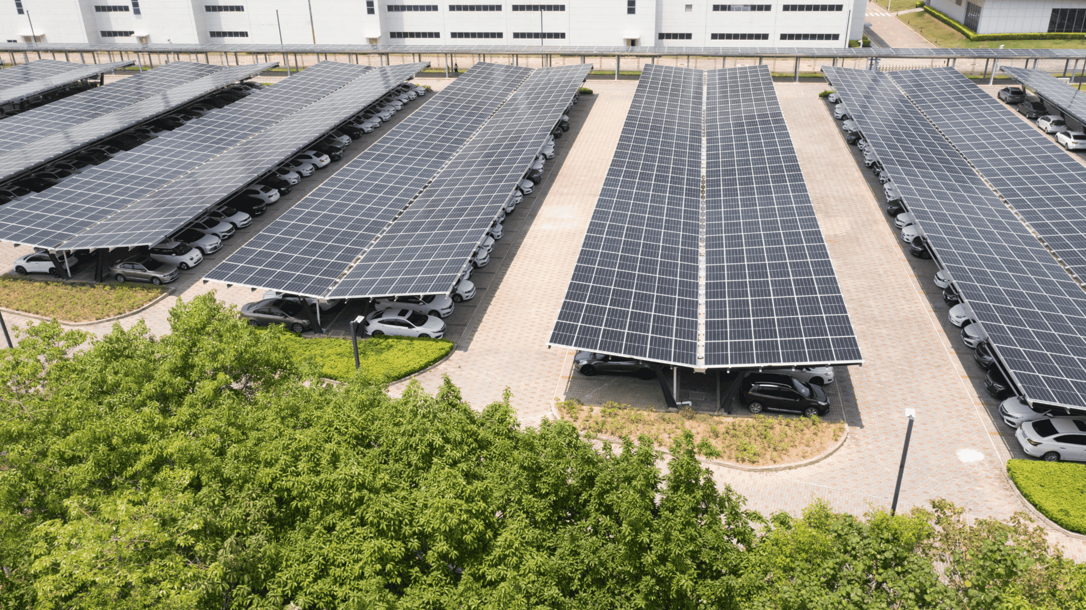 découvrez tout sur les systèmes photovoltaïques : fonctionnement, avantages écologiques et économiques, et comment installer des panneaux solaires pour une énergie durable. transformez le soleil en électricité et réduisez votre empreinte carbone.