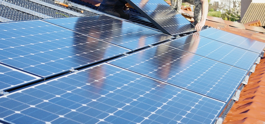 découvrez les prix de location de panneaux photovoltaïques pour profiter d'une énergie renouvelable à moindre coût. comparez les offres et choisissez la solution adaptée à vos besoins écologiques et économiques.