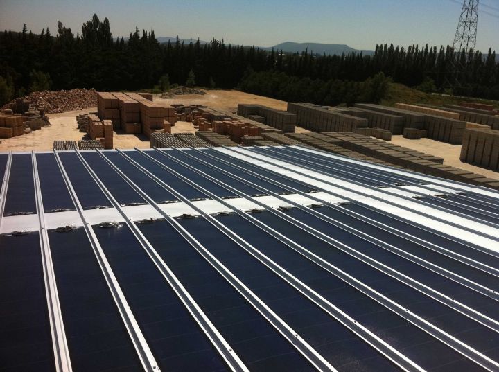 découvrez le pv amorphe, une technologie innovante pour la production d'énergie solaire. apprenez comment cette méthode efficientе optimise la capture de l'énergie et contribue à des solutions énergétiques durables.