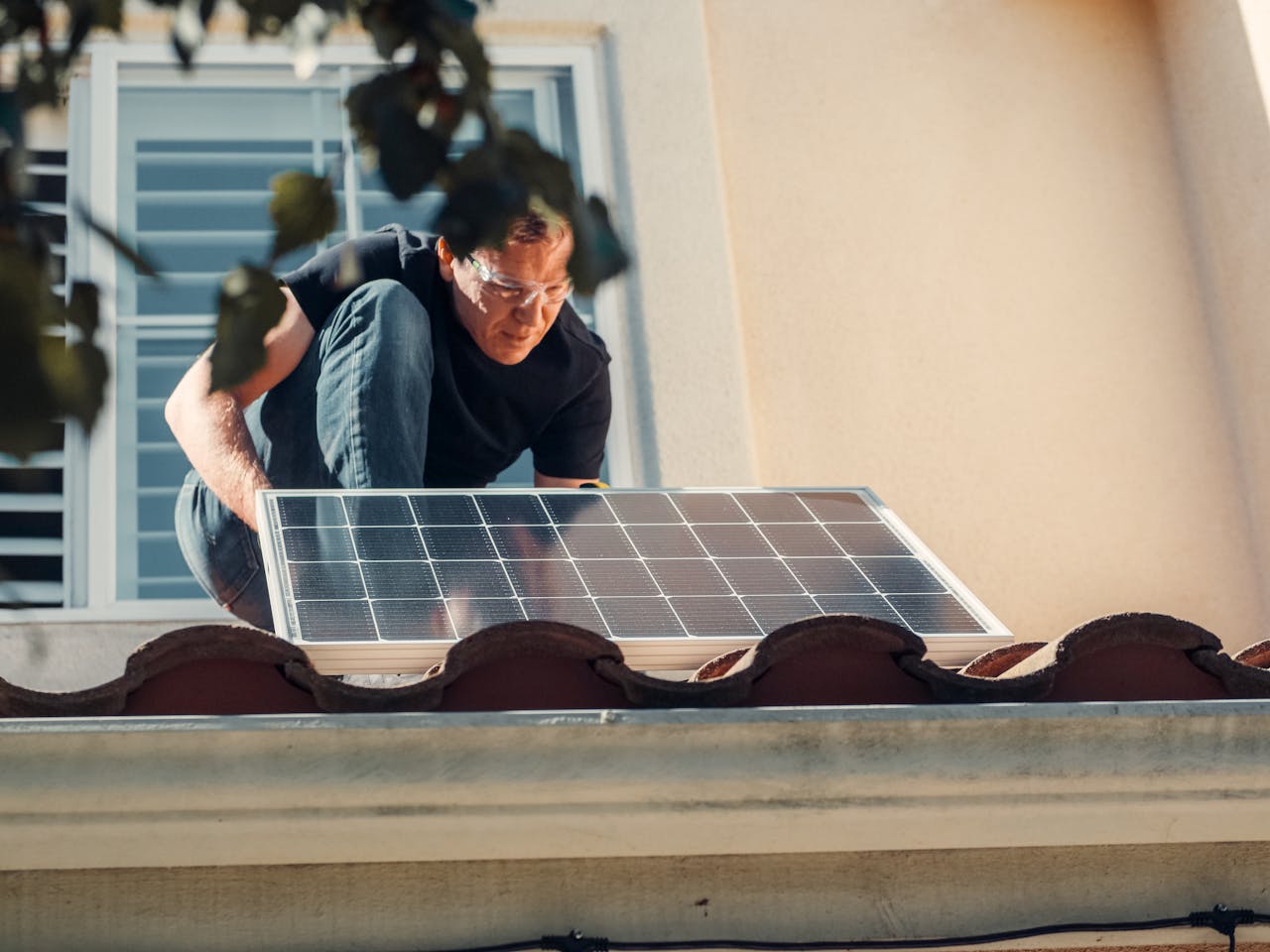 découvrez les opportunités de rachat des kwh photovoltaïques en 2025. profitez des nouvelles réglementations et des tarifs attractifs pour valoriser votre production d'énergie solaire. informez-vous sur les démarches à suivre pour optimiser vos revenus grâce à l'énergie renouvelable.