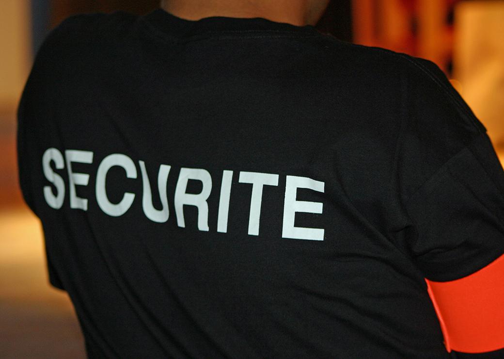 découvrez nos solutions de sécurisation pour les panneaux photovoltaïques (pv). protégez vos installations solaires des risques potentiels et assurez leur performance optimale grâce à nos conseils et services d'experts.