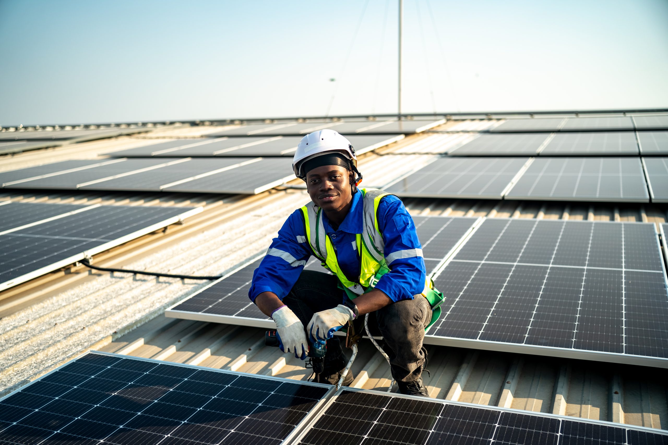 découvrez les solutions solaires à auxerre pour une énergie durable et économique. profitez de l'expertise locale en installation de panneaux solaires et réduisez votre empreinte carbone tout en réalisant des économies sur vos factures d'énergie.