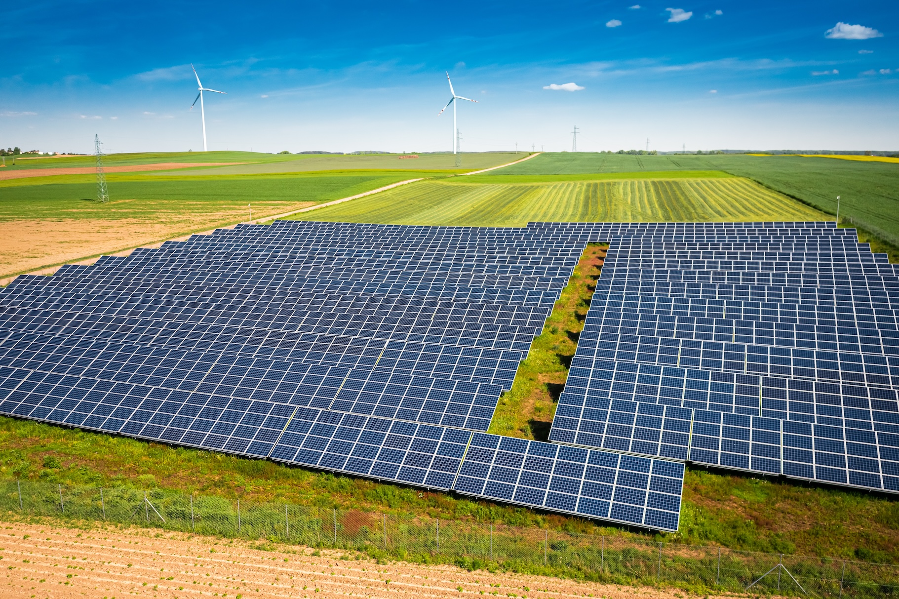 découvrez comment intégrer des panneaux solaires sur vos terres agricoles pour optimiser l'utilisation des espaces, réduire vos coûts énergétiques et contribuer à un avenir durable. profitez d'une solution écologique et rentable pour votre exploitation agricole.