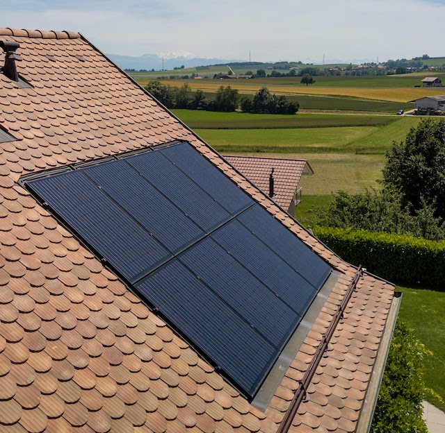 découvrez les avantages de la toiture photovoltaïque pour une énergie durable et économique. optimisez votre maison en installant des panneaux solaires pour réduire vos factures et contribuer à la transition énergétique.