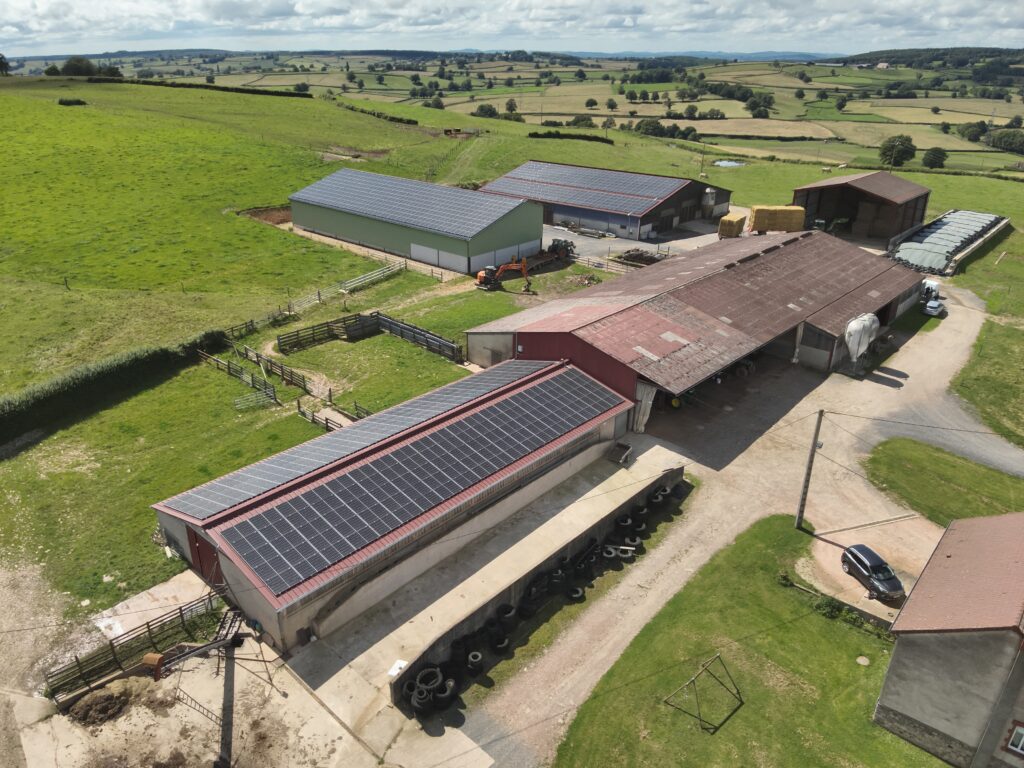 découvrez notre solution innovante de toiture photovoltaïque à louer. profitez de l'énergie solaire sans investir dans l'achat, et réduisez vos factures d'électricité tout en contribuant à la protection de l'environnement.