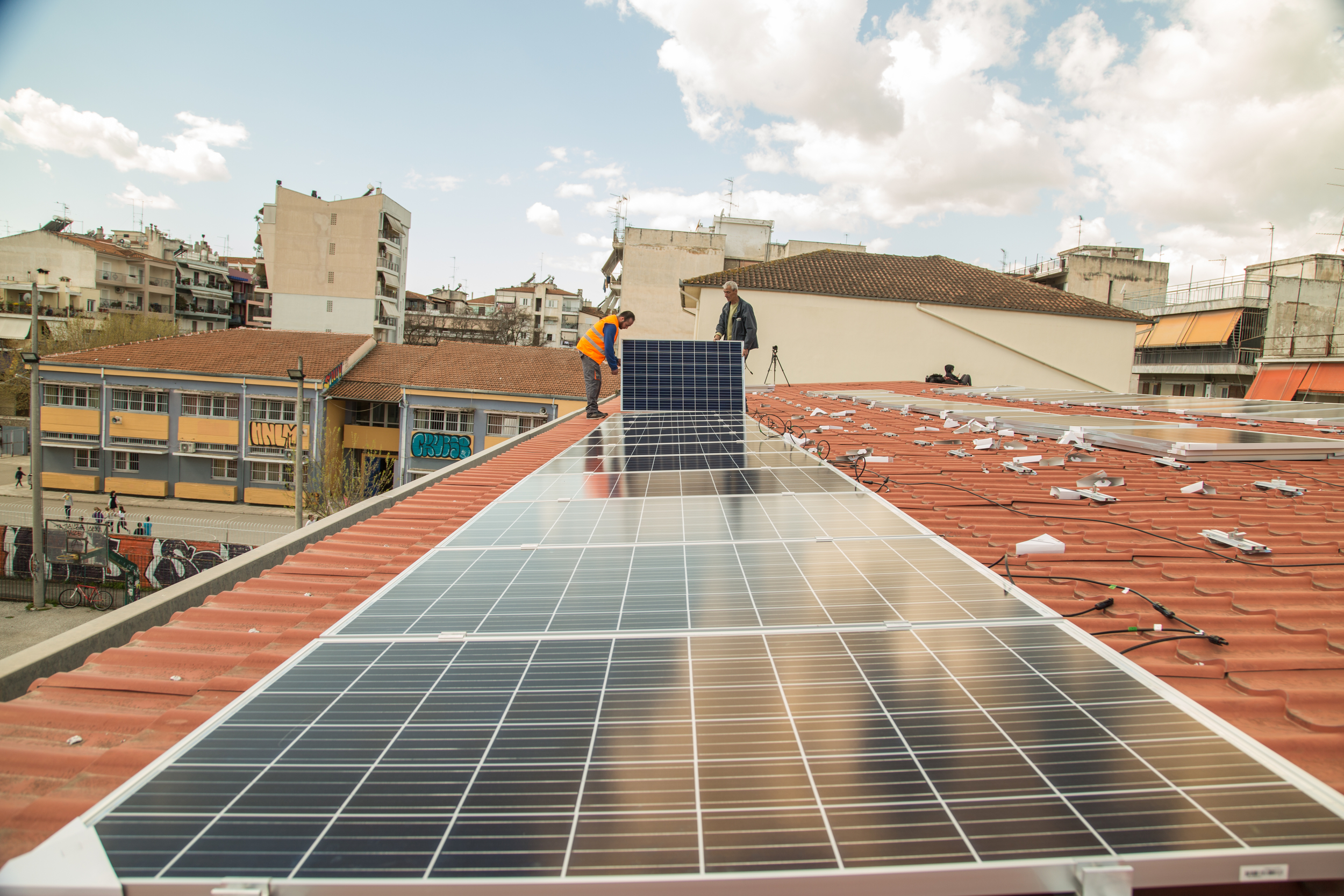 découvrez comment les panneaux solaires influent sur le climat : avantages environnementaux, réduction des émissions de co2 et rôle dans la transition énergétique durable.