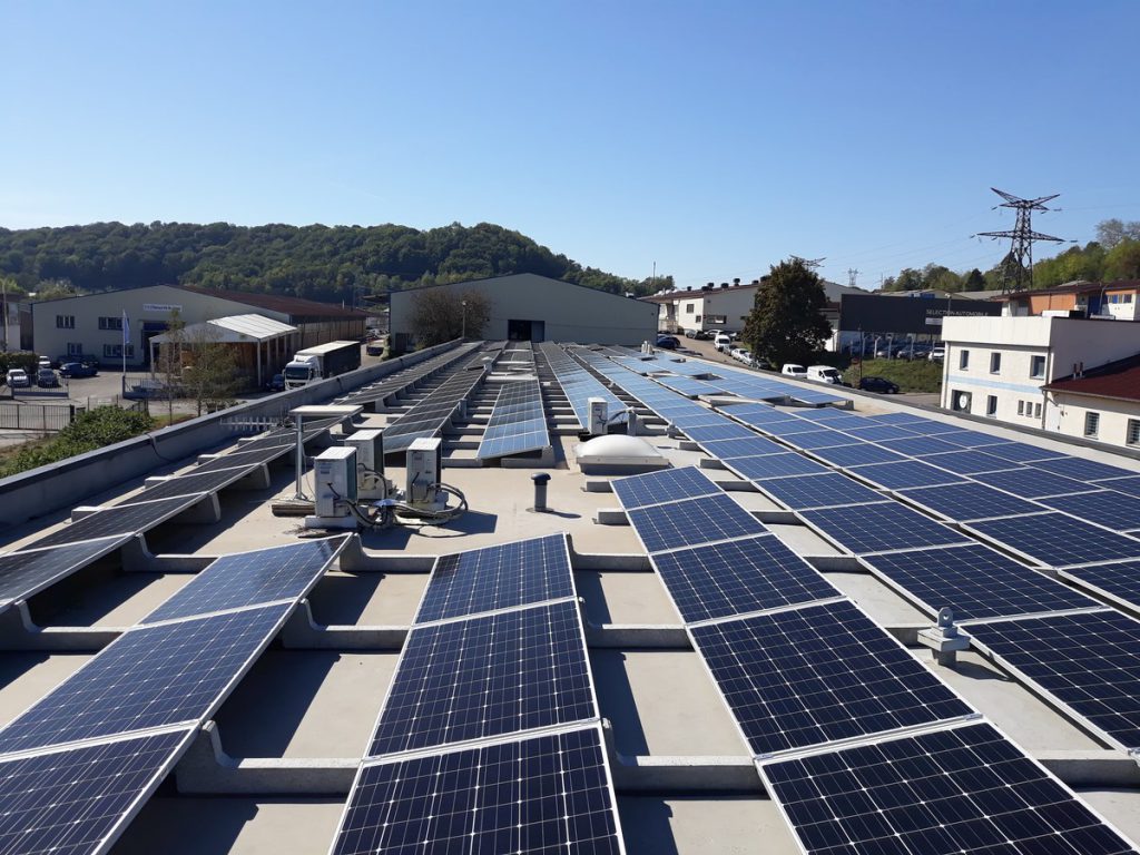 découvrez nos solutions de vente solaire sur mesure : panneaux photovoltaïques, installation professionnelle et accompagnement personnalisé pour réduire vos factures d'énergie. passez à l'énergie solaire dès aujourd'hui !